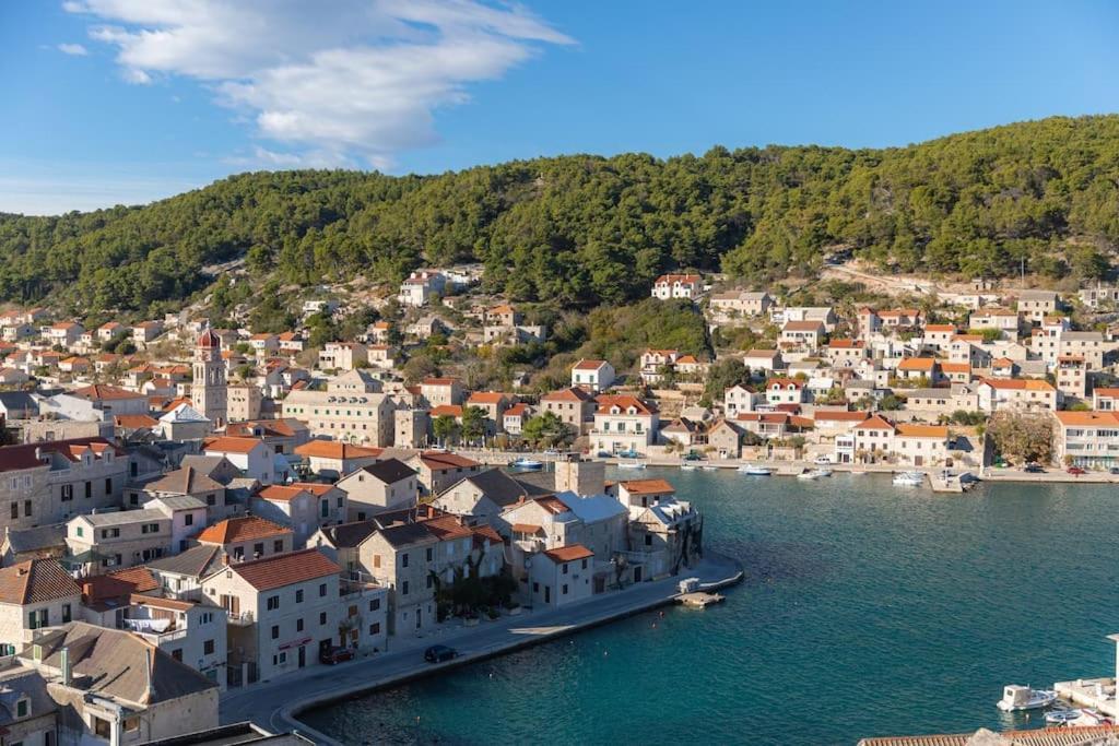 Bento Apartment - Best View On Town And Sea Pucisca Εξωτερικό φωτογραφία