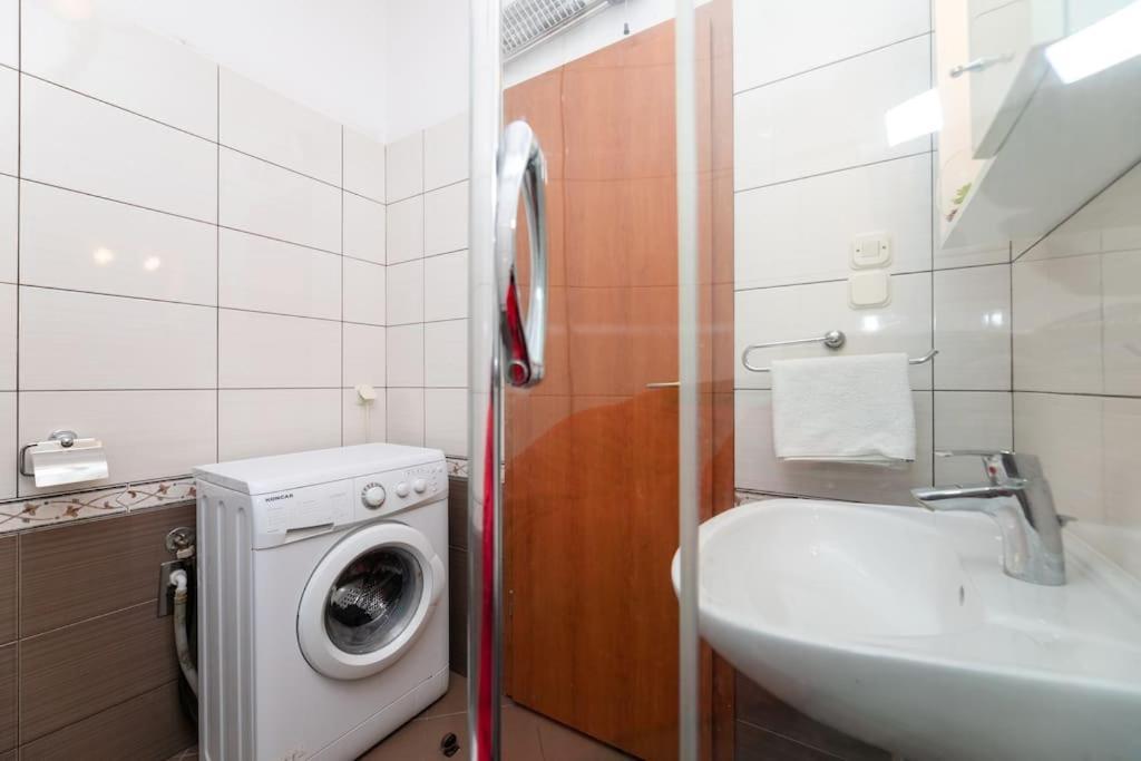 Bento Apartment - Best View On Town And Sea Pucisca Εξωτερικό φωτογραφία