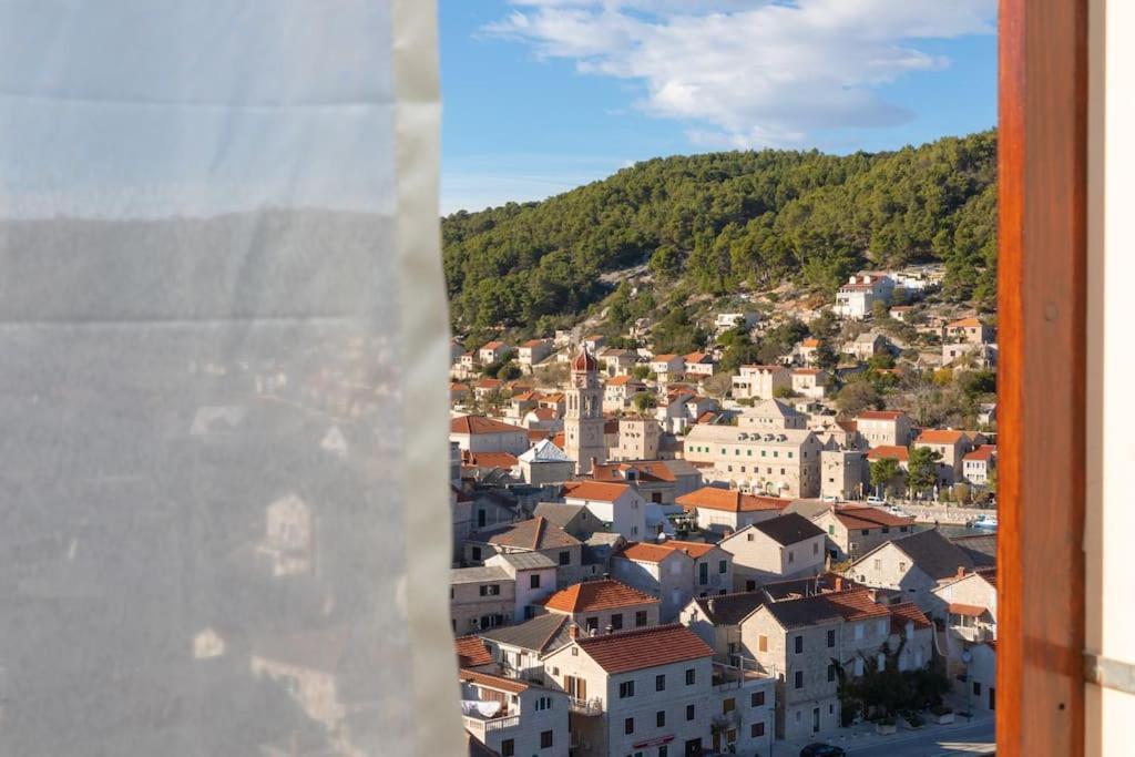 Bento Apartment - Best View On Town And Sea Pucisca Εξωτερικό φωτογραφία